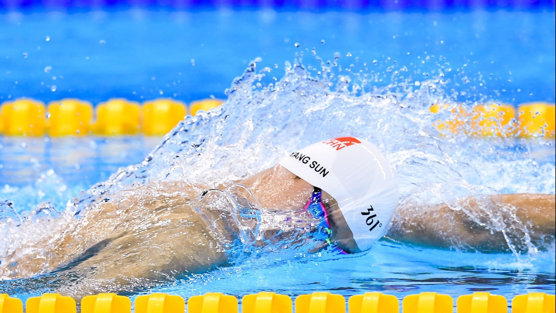 LOL赛场英雄操作极致精彩,我lol赛场